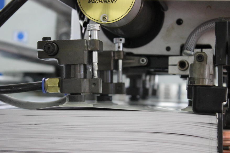 Máy cán màng nhiệt tự động tốc độ cao NFY-A 2