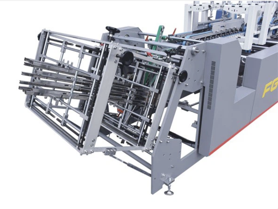 Máy làm hộp khay tự động FG-800L 3